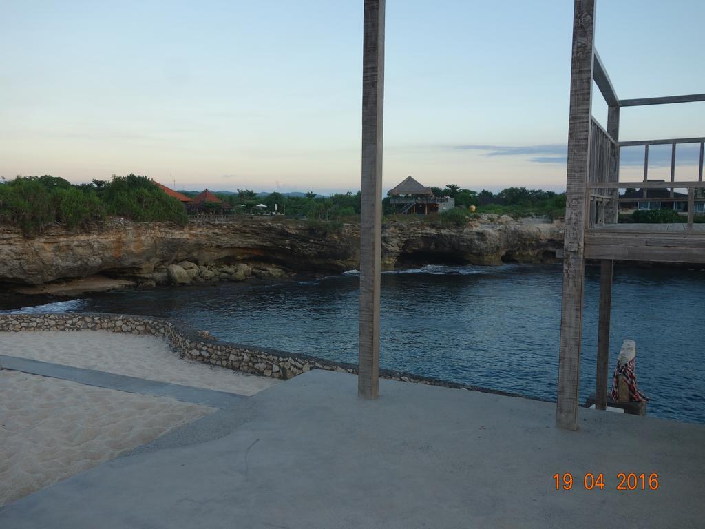 Отель Cliff Park Lembongan Нуса-Лембонган Экстерьер фото