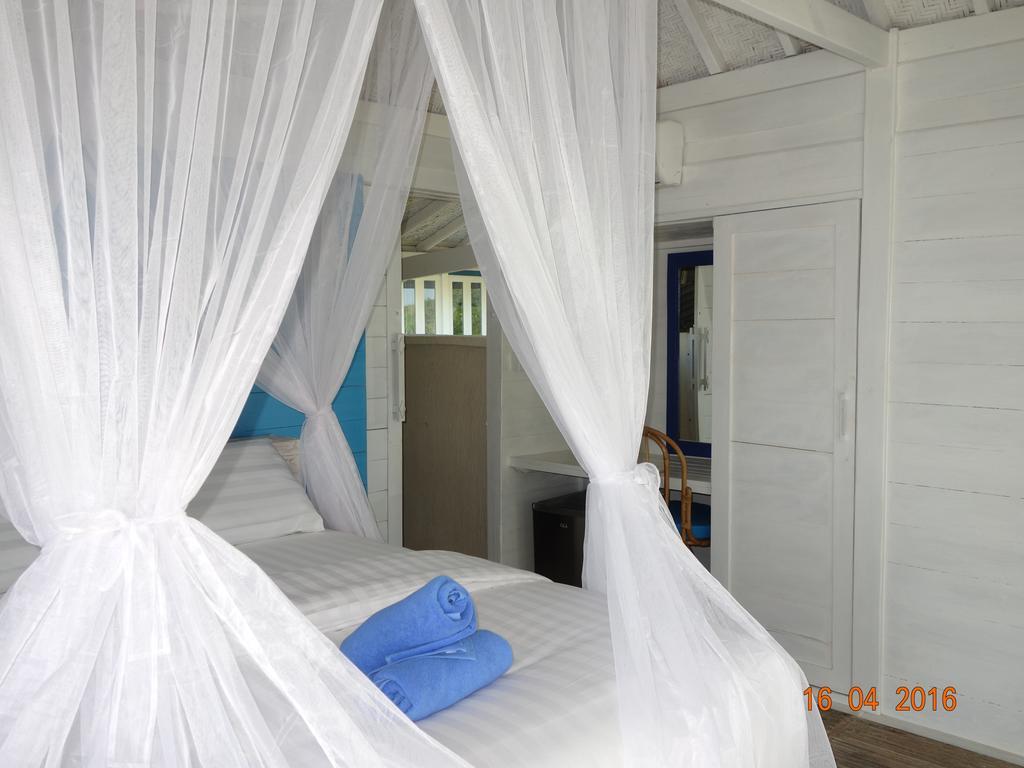Отель Cliff Park Lembongan Нуса-Лембонган Экстерьер фото